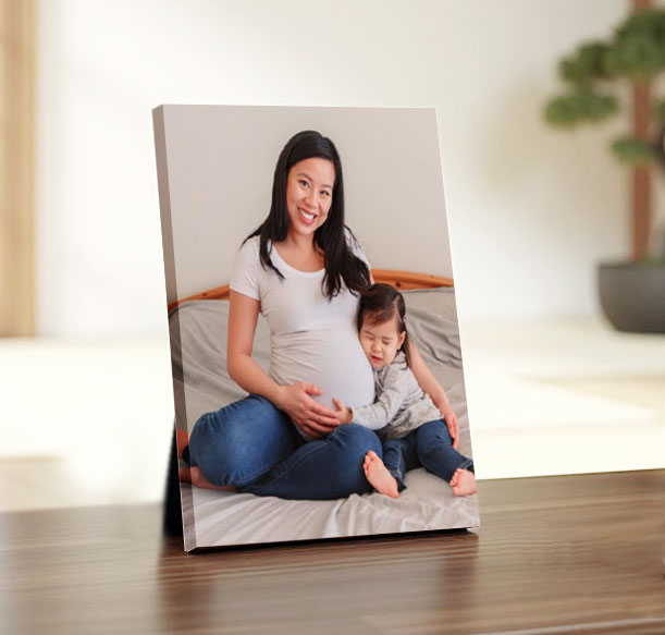 Picture frame design for baby photos in personalised photo frames