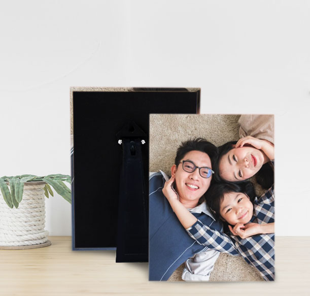 Picture frame design showcasing family photos in Tokyo, Japan