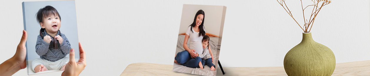 Custom table photo frames with unique picture frame design