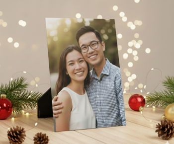 Table Frame with Smiling Portrait Thoughtful Christmas gift exchange ideas for friends