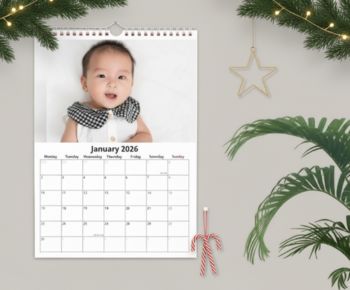 Desk Calendar with Christmas Theme Practical Christmas gift ideas for colleagues and loved ones
